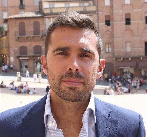 Siena: on. Michelotti (FDI)  difende il sindaco Nicoletta Fabio e polemizza con l’on. Laura Boldrini (PD) sul 25 aprile ,“capisco il fastidio di chi ha perso il potere, ma la democrazia va rispettata sempre”