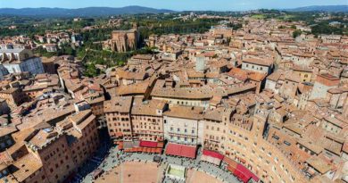 Siena: sabato 28 e domenica 29 maggio modifiche alla viabilità nelle zone limitrofe a Piazza del Campo per attività in strada della Contrada dell’Oca